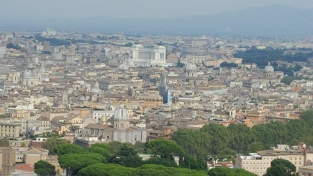 Roman Holidays All'Eur Room photo